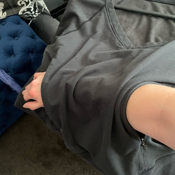 Lululemon V Neck Sweater - Picture 3 of 8